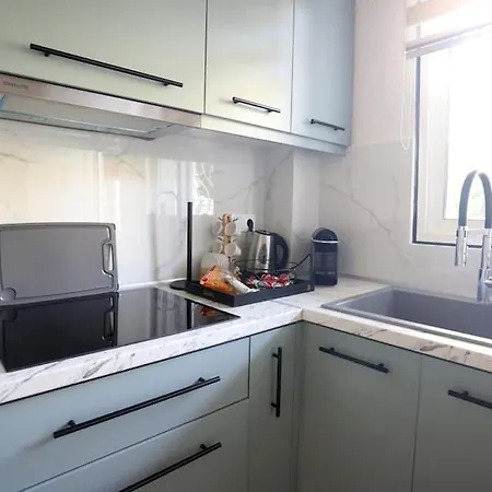 Calma Feriehus Skála Foúrkas