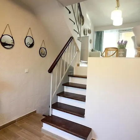 Calma Скала-Фуркас