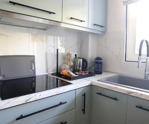 Calma 度假居 Skála Foúrkas